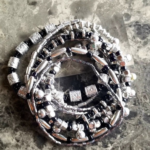 Multi strand bracelet - Picture 2 of 3